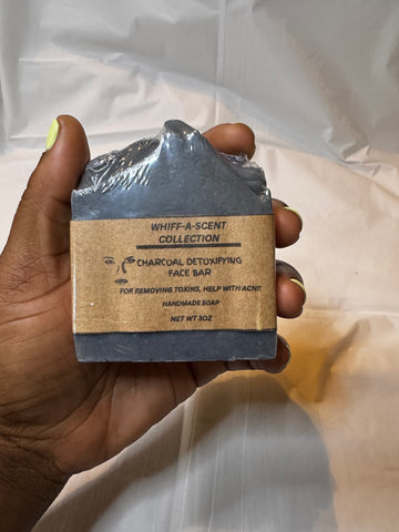 Charcoal detoxifying face bar